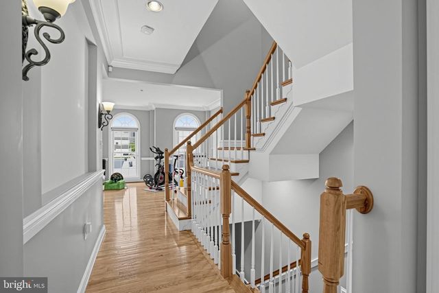 20374 FALLSWAY TER, Sterling, VA 20165