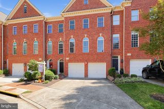 20374 FALLSWAY TER, Sterling, VA 20165