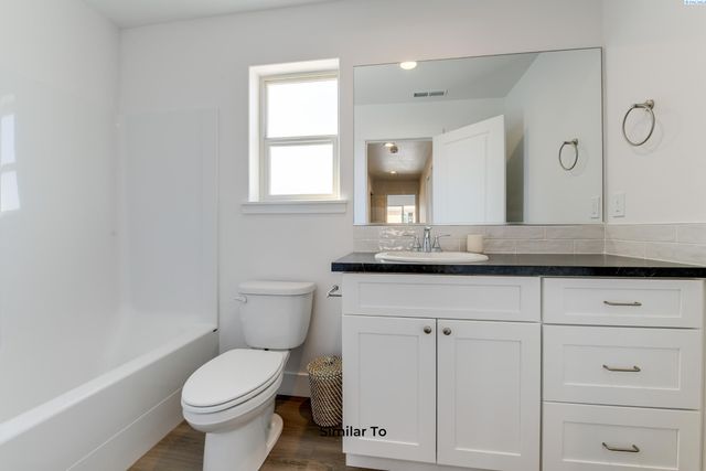 7596 Grapevine Ct, West Richland, WA 99353