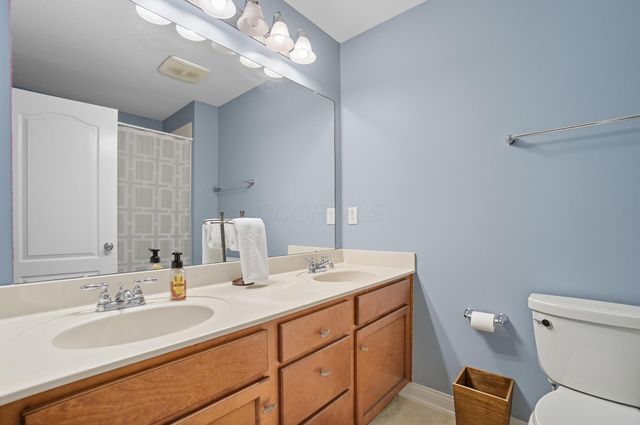 5017 Calais Drive, Columbus, OH 43221