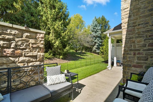 5017 Calais Drive, Columbus, OH 43221