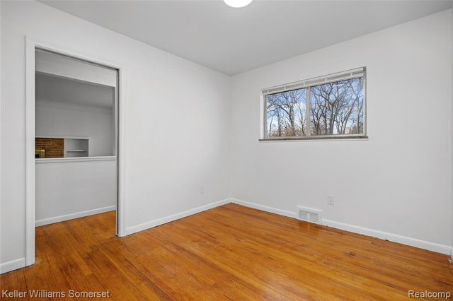 19015 Greenwald Drive, Southfield, MI 48075