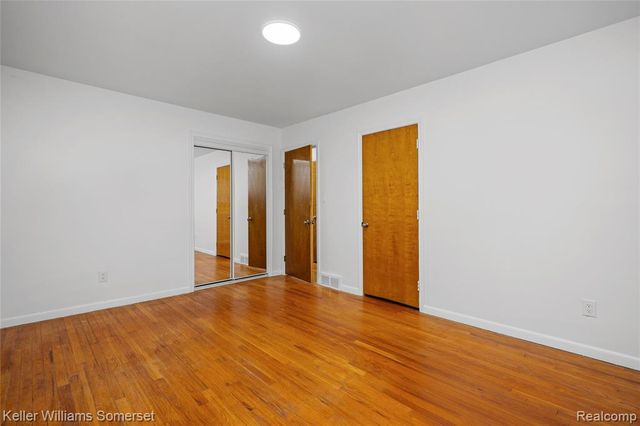 19015 Greenwald Drive, Southfield, MI 48075