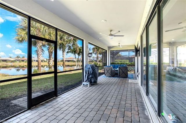 2331 Orchard ST, Naples, FL 34120