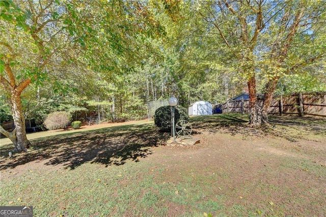 3940 Piper Glen Drive, Buford, GA 30519