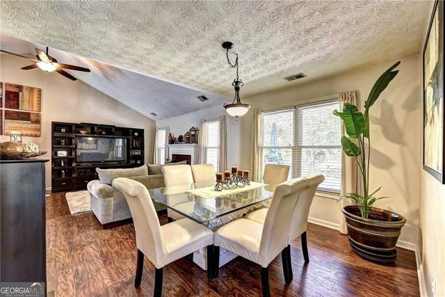 3940 Piper Glen Drive, Buford, GA 30519