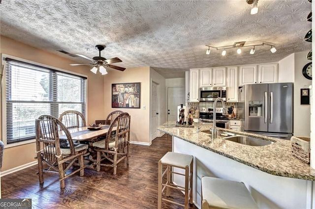 3940 Piper Glen Drive, Buford, GA 30519