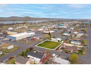 Seventh, Umatilla, OR 97882