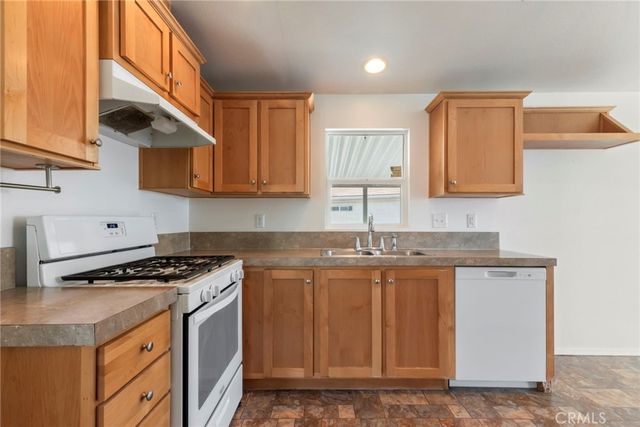 221 N El Camino Real 73, Oceanside, CA 92058
