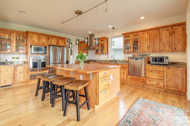 18 Adas Way, Weaverville, NC 28787
