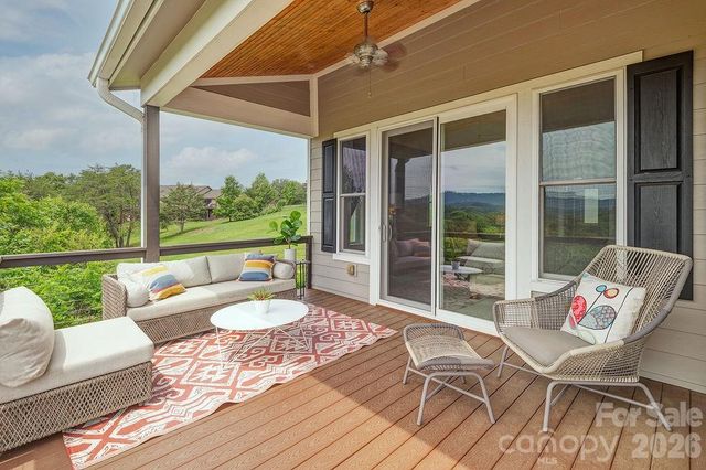 18 Adas Way, Weaverville, NC 28787