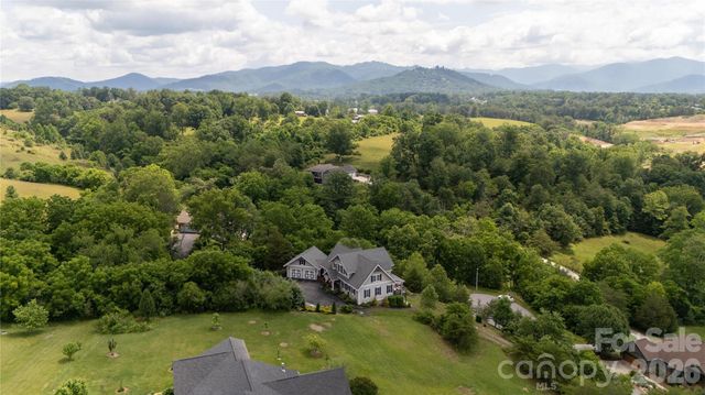 18 Adas Way, Weaverville, NC 28787