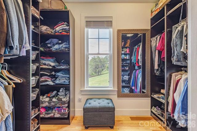 18 Adas Way, Weaverville, NC 28787