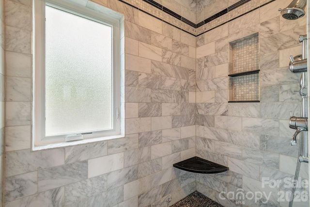 18 Adas Way, Weaverville, NC 28787