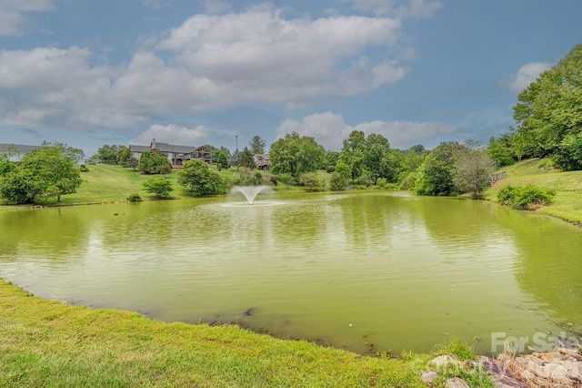 18 Adas Way, Weaverville, NC 28787