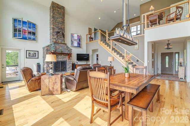 18 Adas Way, Weaverville, NC 28787