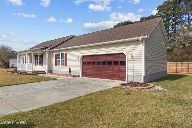 106 Goldie Lane, Beulaville, NC 28518