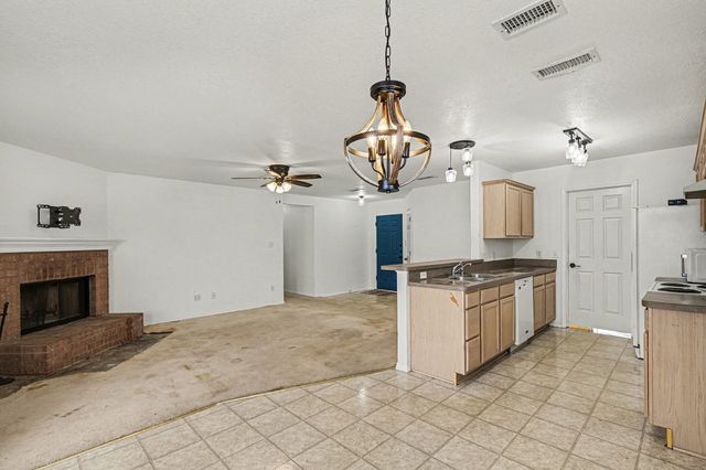 331 Meador Lane, Burleson, TX 76028