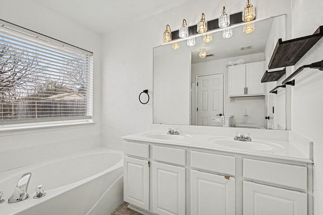 331 Meador Lane, Burleson, TX 76028