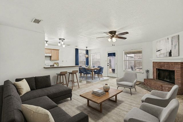 331 Meador Lane, Burleson, TX 76028