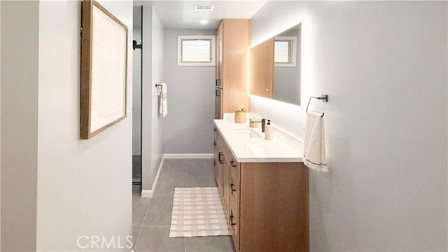 8450 Via Sierra Ramal, Whittier, CA 90605