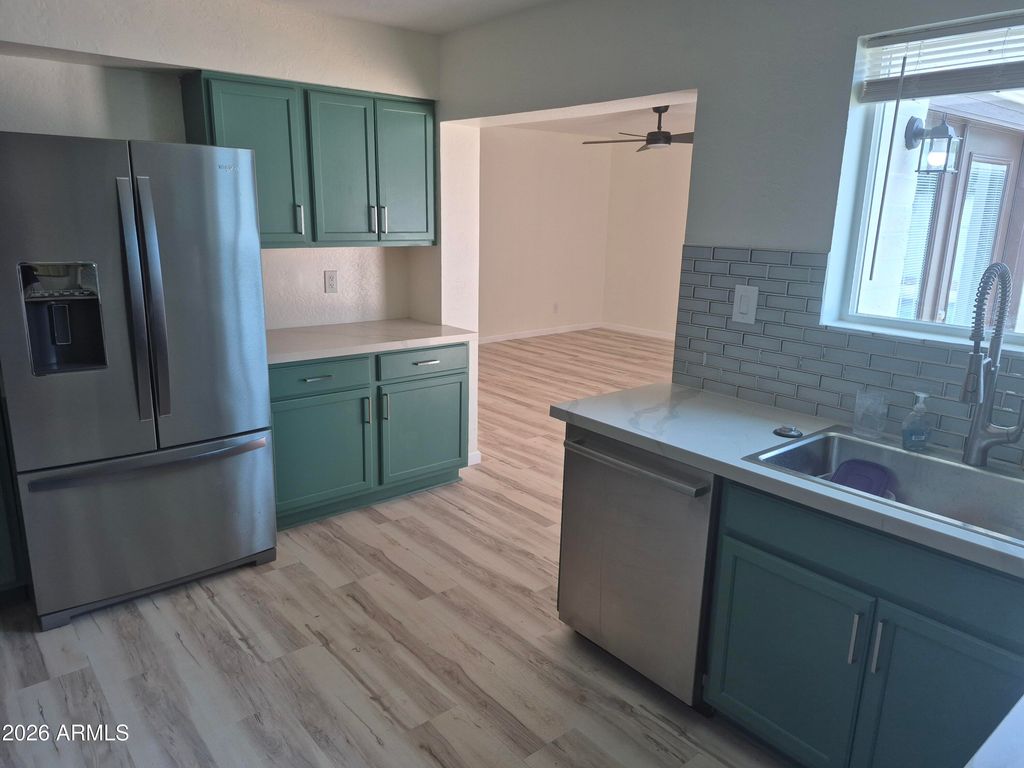 3730 W COLUMBINE Drive, Phoenix, AZ 85029 — photo 5