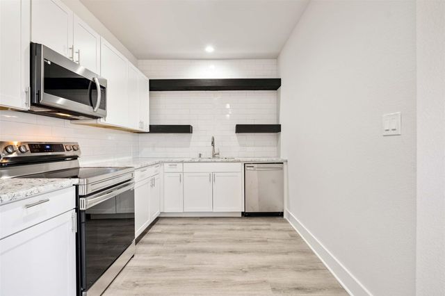 107 Wilkes ST, Smithville, TX 78957