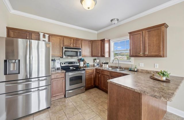 145 Auburn Hills Dr, Woodbury, TN 37190