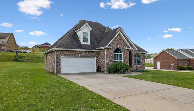 145 Auburn Hills Dr, Woodbury, TN 37190