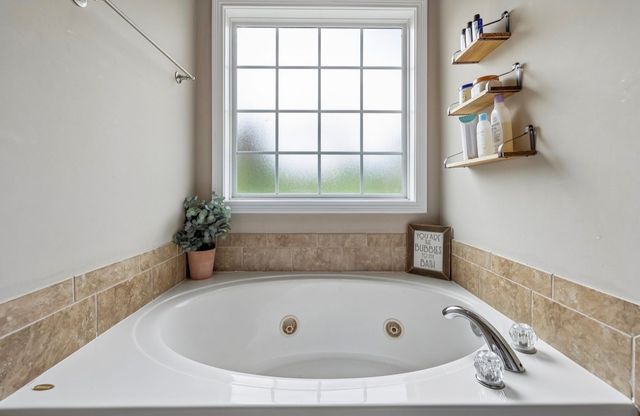 145 Auburn Hills Dr, Woodbury, TN 37190