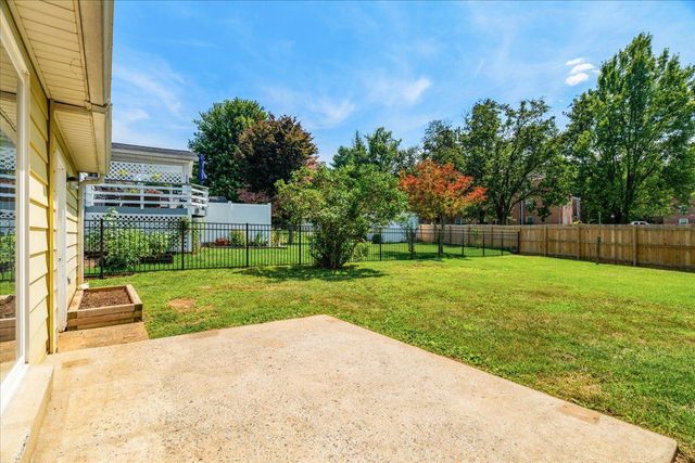11 CHAPEL PLACE, Walkersville, MD 21793