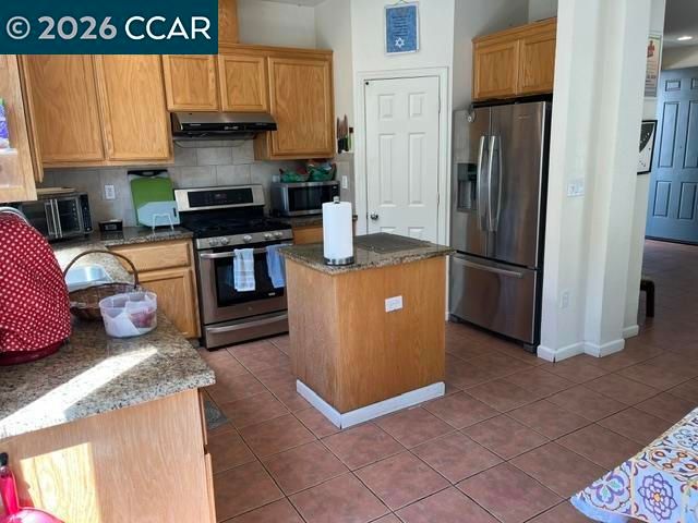 1036 Suncrest Ct, Richmond, CA 94806