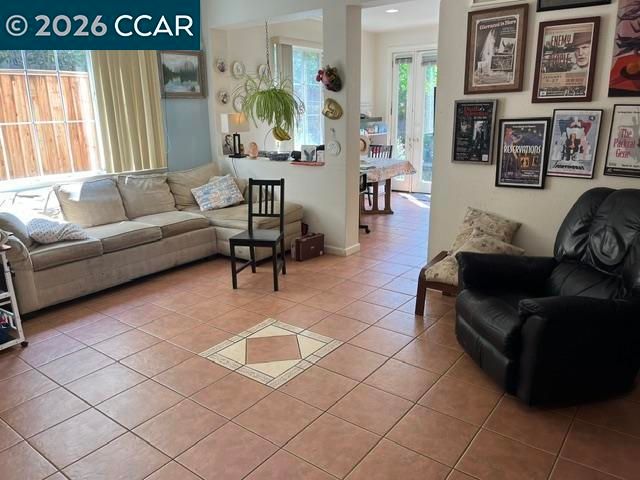 1036 Suncrest Ct, Richmond, CA 94806