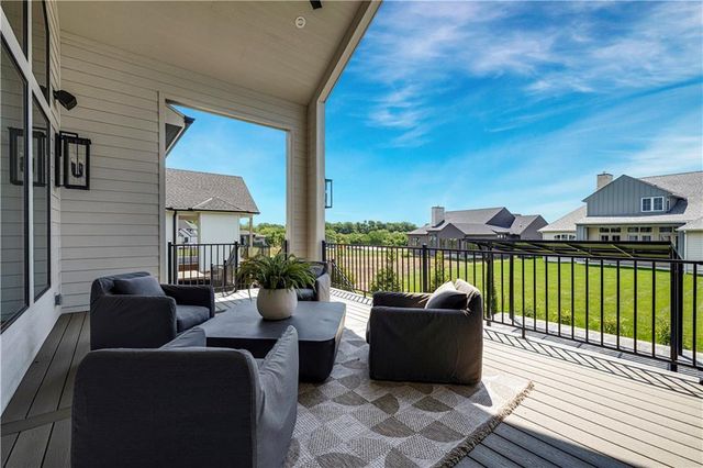 11721 W 181ST Street, Overland Park, KS 66013