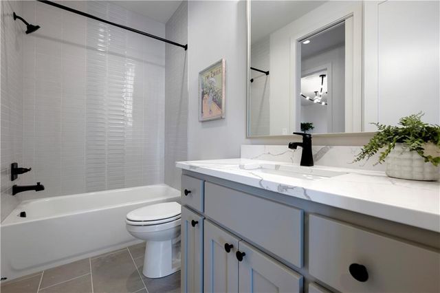 11721 W 181ST Street, Overland Park, KS 66013