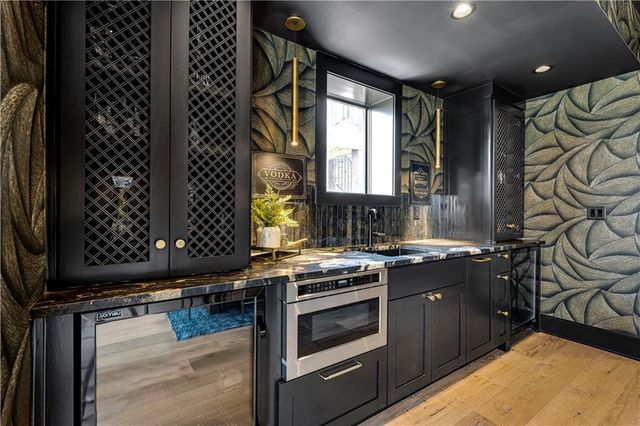 11721 W 181ST Street, Overland Park, KS 66013