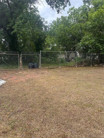 7812 E Magnolia Street, Houston, TX 77012