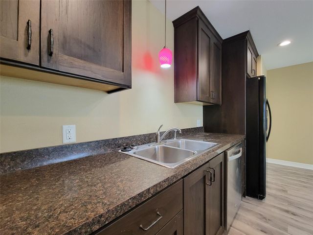 3401 Delhi B, Houston, TX 77022