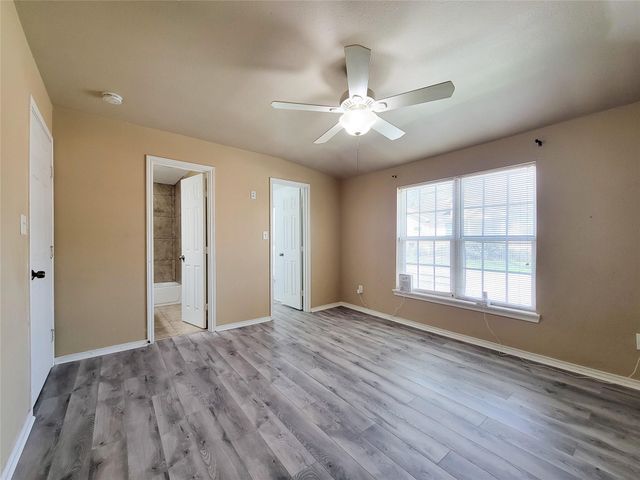 3401 Delhi B, Houston, TX 77022