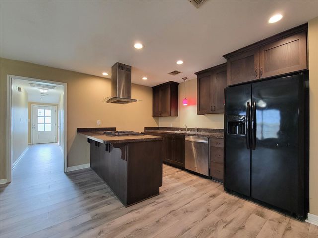 3401 Delhi B, Houston, TX 77022