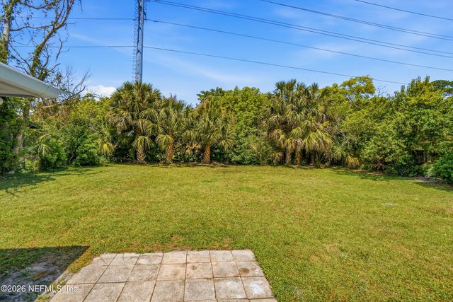 6821 SANS SOUCI Road, Jacksonville, FL 32216