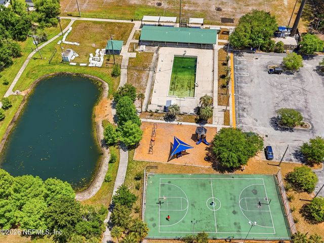 6821 SANS SOUCI Road, Jacksonville, FL 32216