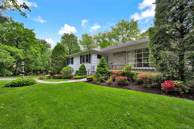 2 Bonnie Briar Lane, Larchmont, NY 10538