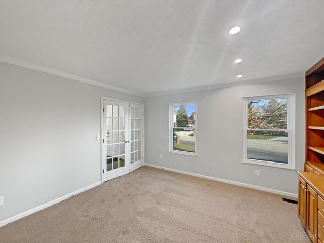 7395 Clarinbridge Court, West Chester, OH 45069