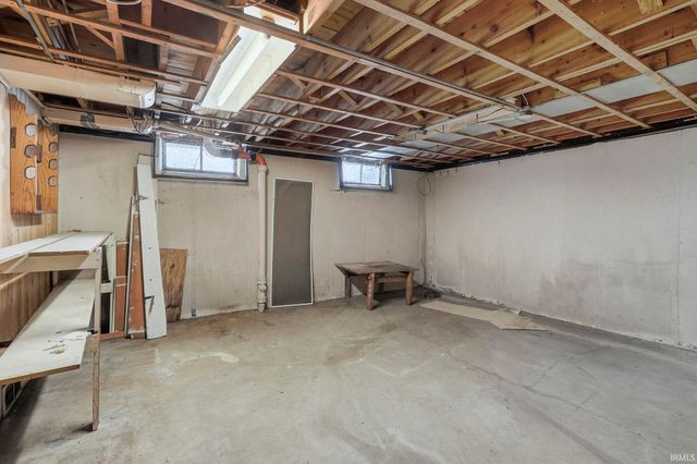 208 W Fleming Avenue, Fort Wayne, IN 46807