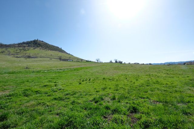 4201 Highway 66, Ashland, OR 97520