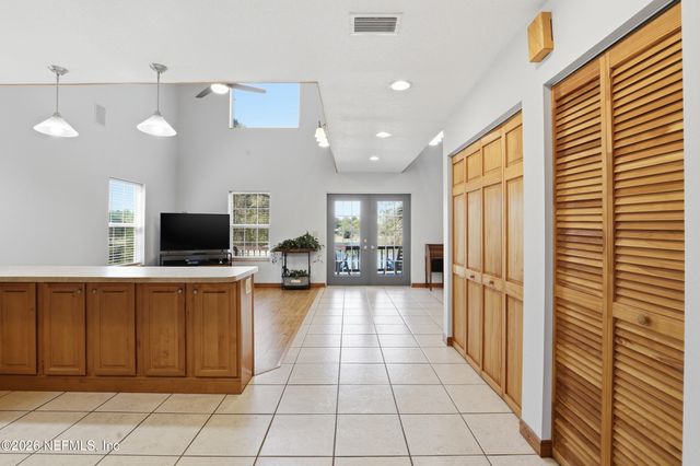 5714 SE 4TH Avenue, Keystone Heights, FL 32656