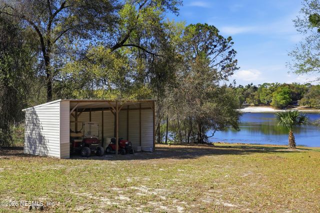 5714 SE 4TH Avenue, Keystone Heights, FL 32656