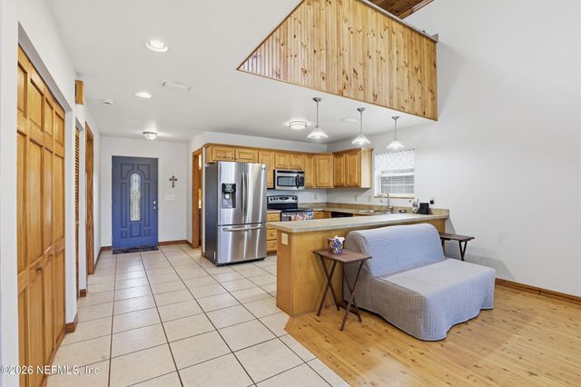 5714 SE 4TH Avenue, Keystone Heights, FL 32656