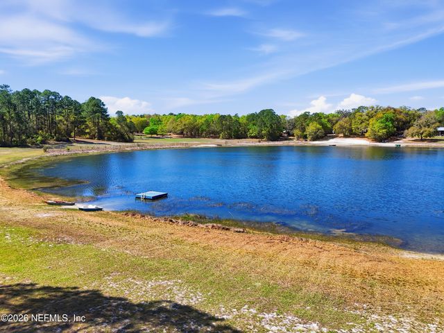 5714 SE 4TH Avenue, Keystone Heights, FL 32656